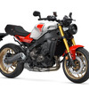 ヤマハ XSR900 2025年モデル（シルキーホワイト）