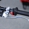 グリップやブレーキにはバイク用の部品を使用