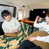 トヨタカローラ香川のカーシェア「TOYOTA SHARE」の車両に、YURTが展開する天然木製車中泊キット「VANLIFE ROOMKIT」を搭載