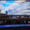 ロントウインドウ越しに必要な走行情報を重ねて表示するAR-HUD