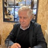 フミア氏