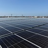 アイゼン小沢渡東工場の屋根上に新たに設置された太陽光発電設備