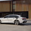 アウディ A6アバント e-ハイブリッドクワトロ