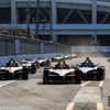 ターン15を抜けたストレート。ふだんは駐車場アクセス道路（東京 E Prix 2024）　(c) Formula E