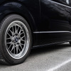 TOYOTA ハイエース × ホムラ2×9L-RA…レイズファンミーティング2025