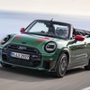 MINI『JCWコンバーチブル』発表、4人乗り小型オープンスポーツという個性