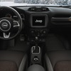 ジープ レネゲード 2023年型