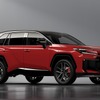 トヨタ RAV4 新型、PHEVのEV航続は150km 画像
