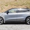 ルノー メガーヌ E-Tech 改良新型のプロトタイプ