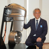ヤマハ発動機の新型操船システム「HARMO（ハルモ）」とマリン事業本部 国内事業推進部 事業推進部長の吉田竜也氏