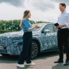 メルセデスベンツ『GLC』次期型のEVプロトタイプに試乗したオラ・ケレニウスCEO