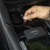 車内にあるUSBに接続するだけでセッティングが完了する手軽さ