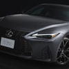 レクサス「IS350」と「IS300h」に人気の特別仕様「Mode Black」第4弾が登場