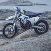 ハスクバーナのエンデューロモデル、新技術搭載で性能向上…2026年モデル発表