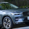 【ボルボ XC60 新型試乗】キレ味よくスムースな走り、ボルボらしいステアリングは“ソフト”で…島崎七生人