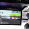 『アルファード/ヴェルファイア』40系専用、ポン付けできる「13.3インチ有機ELモニター」登場