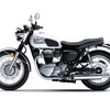 カワサキ W800 2026年モデル（パールクリスタルホワイト）
