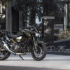 街乗りからツーリングまでこなせるスーパーネイキッド、カワサキ『Z400』2026年モデル発売　価格は77万円