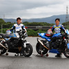 ホンダ『CB1000F Concept』で「鉄馬レース」に参戦した丸山浩氏（左）と宇川徹氏（右）