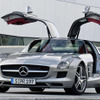 【フランクフルトモーターショー09】メルセデスベンツ SLS AMG…ガルウイングが復活