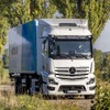 メルセデスベンツ eActros 400