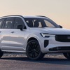 ボルボ『XC90』に「ブラックエディション」、グリルやホイールを高光沢ブラックに…英国設定
