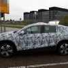 メルセデスベンツ GLA 次世代型のプロトタイプ