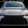 レクサス『IS』改良新型、新フェイスの実車を初公開…米国仕様は「F SPORT」のみ 画像