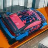 新型メルセデスベンツ『CLA』のアート作品。実物大「Hot Wheels」に