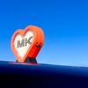 かぼちゃ行灯が夜道を走る！ MKタクシーの“ハロウィン号”が今年も登場