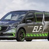 メルセデスベンツ『Vクラス』ベースの実験車両「ELF」、未来の充電技術フル装備 画像