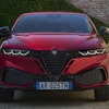 アルファロメオ『トナーレ』に改良新型、スーパーカー『33ストラダーレ』着想の新グリル採用…米国発表 画像