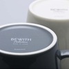 BEWITHロゴと、調音施工/BEWITH ADVANSプロジェクトキャラクター「調太郎」をデザインしたBEWITHコレクション・美濃焼ペアマグカップ(日本製)
