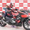 ご当地ヒーローの戦術車両に「ホンダ NM4」起用、バイク王が「秘密兵器」を提供 画像