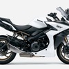スズキ GSX-S1000GT(ブリリアントホワイト)