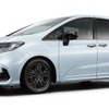 ホンダ『オデッセイ』が新色追加、2列目大型ロールサンシェードも標準装備…508万6400円から 画像