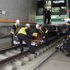 東京メトロ「異常時総合想定訓練」：移動困難者を避難誘導
