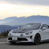 稀代のライトウェイトスポーツ、いよいよ現役に幕！ アルピーヌ『A110』最終モデル×3に蓼科で緊急試乗 画像
