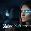 ヴァレオ、視線追跡やヘルメット検知機能を備えたAI車内モニタリング発表…CES 2026 画像