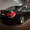 740i