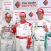 左からオリベイラ、小暮、ロッテラーの決勝トップ3