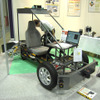 群馬大学次世代EV研究会が開発した汎用足回りユニットを搭載した試作車