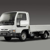 日産『アトラス10』を一部改良、法規制対応しました
