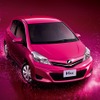 ヴィッツ新型(チェリーパールクリスタルシャイン)