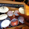 画面を叩くと音が鳴りさまざまな楽器を演奏できる新アプリ「GarageBand for iPad」 画面を叩くと音が鳴りさまざまな楽器を演奏できる新アプリ「GarageBand for iPad」