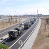 緊急車両の未開通区間通行の様子。北関東道・太田桐生IC（3月14日）