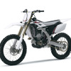 YZ250F パープリッシュホワイトソリッド1