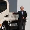 日野白井社長