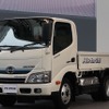 日野 デュトロ 新型発表