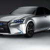 2011年4月のニューヨークモーターショーに出品されたレクサスLF-Ghコンセプト